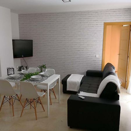 Apartamento La Victoria Малага Екстер'єр фото