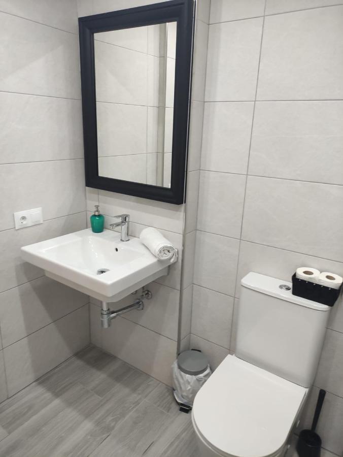Apartamento La Victoria Малага Екстер'єр фото