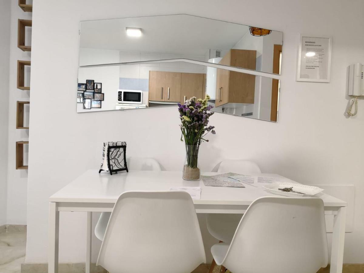 Apartamento La Victoria Малага Екстер'єр фото