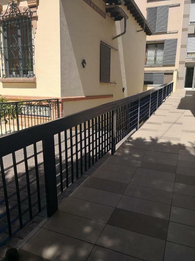 Apartamento La Victoria Малага Екстер'єр фото